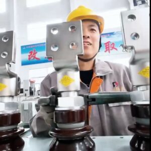 Sứ xuyên cho máy biến áp 22kV, 35kV